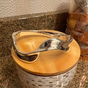 ROBERT LEE MORRIS Bangle Bracelet Twisted Bangle